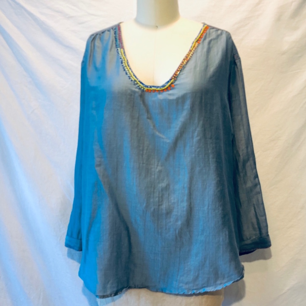 🔆FREE with bundle❤️ Snapdragon silk tunic.